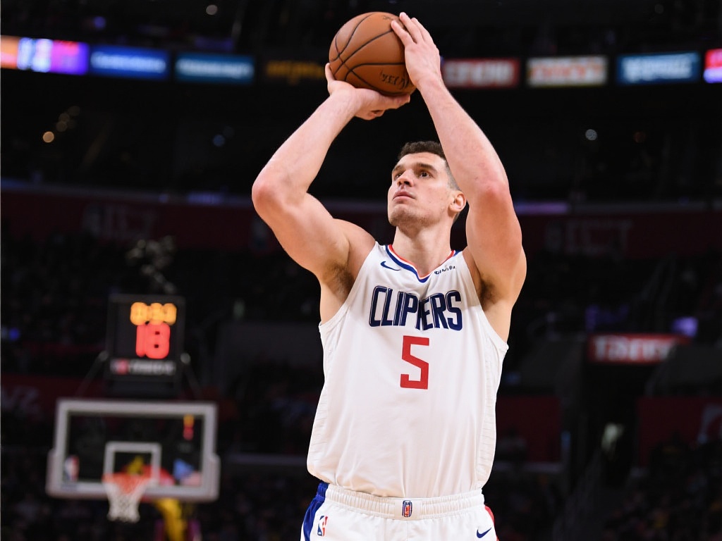 沙特联赛成新归宿？曼联或在夏窗清洗卡塞米罗、安东尼等球员