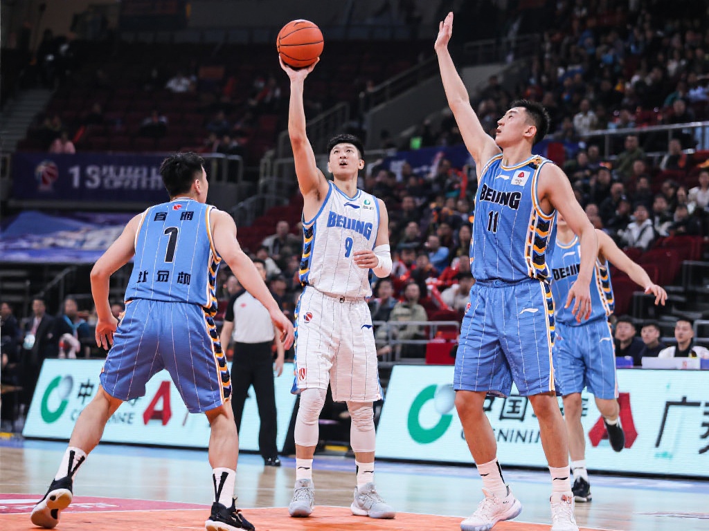 英媒：曼联球探团队面临大幅裁减，俱乐部转向数据驱动球员评估